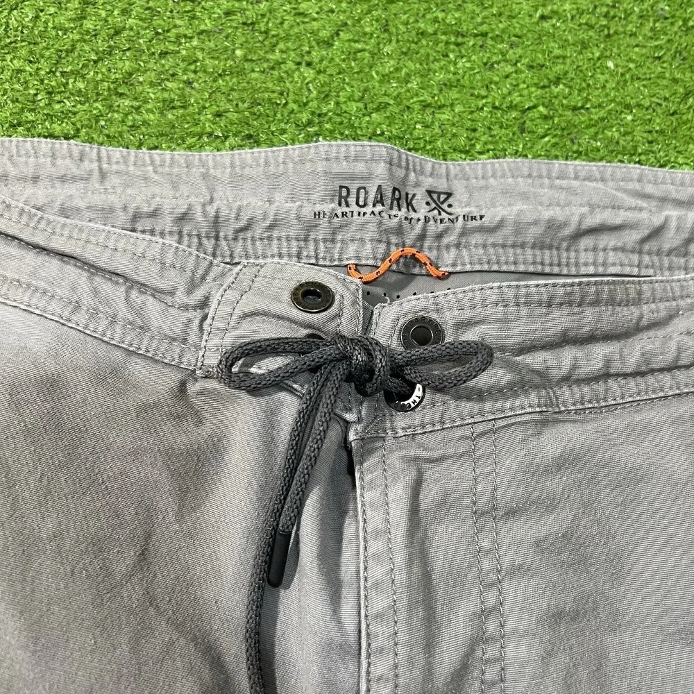 Roark Hiking Shorts SZ 34 Gray Layover Traveler Performance Gorp Core 8